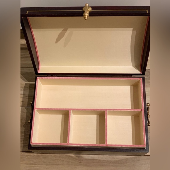 Vintage Western Germany Mahogany Treasure box - Picture 7 of 13